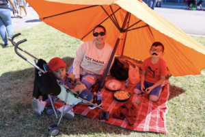 Mendoza Elementary Fiesta on The Lawn